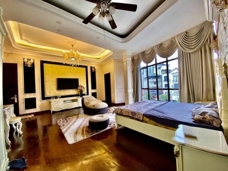 Bán liền kề KĐT Văn Phú dt 82m2 4 tầng giá cực sốc 6.9 tỷ liên hệ 0912.203.766