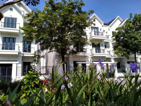 Sở hữu ngay căn biệt thự diện tích sử dụng 262m2 cách thành phố Vĩnh Yên 2km sổ riêng