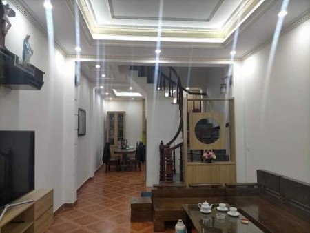 Bán Nhà Phố Nguyễn Chính dt 58m2, 4 Tầng giá 6.35 tỷ, ô tô tránh, 2 mặt thoáng kinh doanh