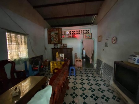 Chính Chủ Bán Gấp Nhà Hóc Môn 220m2 Mặt Tiền 8m Đường Ấp Đình 2 Giá 10,2 Tỷ