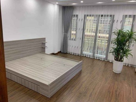 Bán nhà Nguyễn Văn Huyên mặt tiền Vip kinh doanh đỉnh diện tích sử dụng 65m2, giá 13.8 tỷ