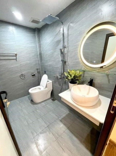 Bán nhà nguyên căn Vạn Phú Quận Hà Đông, diện tích sử dụng 64m2, 5 tầng, giá bán 5.9 tỷ