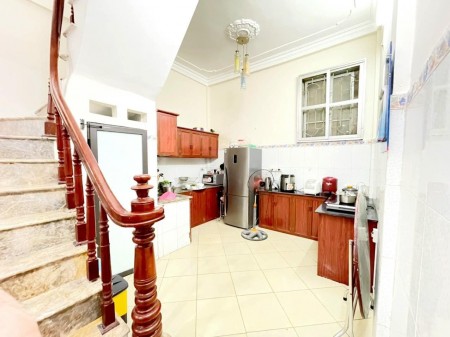 Bán nhà Đa Sĩ Hà Đông, diện tích sử dụng 40m2, đúc kiên cố 5 tầng giá bán nhanh 2,6 tỷ