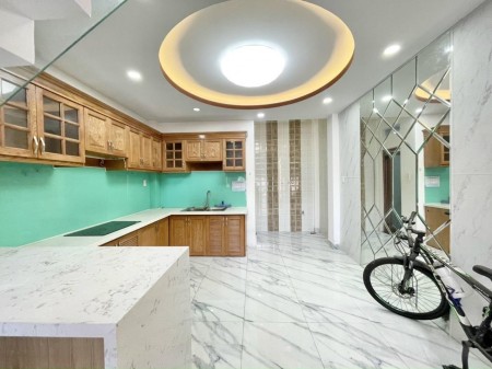 Bán nhà Gò Vấp, hẻm xe hơi diện tích sử dụng 62m2, 4 tầng, giá giảm 200 triệu, lh 0909466237