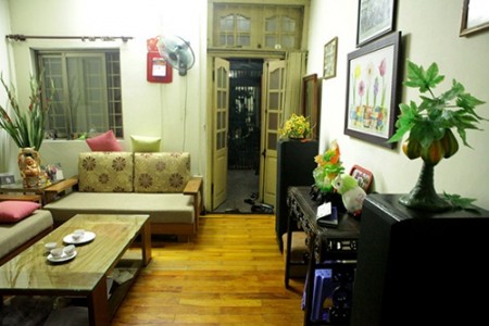 Bán nhà nguyên căn đường Ỷ La, Quận Hà Đông, nhà đẹp ở thích dt 35m2, giá bán 2.35 tỷ