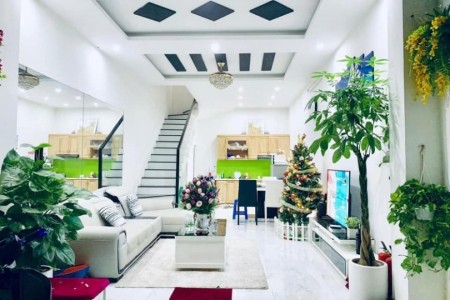 Bán gấp nhà hẻm xe hơi Hoàng Văn Thụ, VIP Phú Nhuận, diện tích 204m2, giá bán chỉ 9,4 tỷ