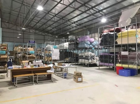 Cho thuê nhà xưởng 2500m2 đường Hồ Học Lãm, p. An Lạc, Bình Tân
