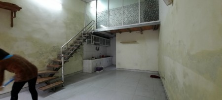 Chính chủ cần bán nhà nguyên căn tại Định Công Thượng Quận Hoàng Mai, giá bán 650 triệu