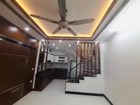 Nhà phố Lò Đúc Quận Hai Bà Trung, diện tích 35m2, ngõ rộng ở thoáng, giá chỉ 3.35 tỷ
