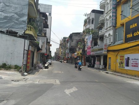 Bán nhà Chiến Thắng, Văn Quán, Hà Đông dt 40m2, giá 6.35 tỷ. Phân lô kinh doanh ôtô đỗ