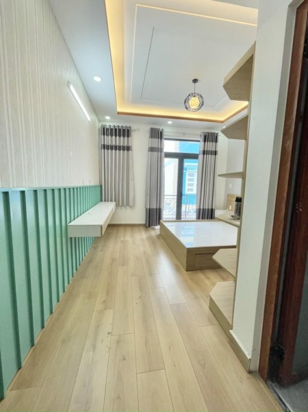 Đi đến slide 4