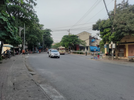 Bán nhà mặt phố Đinh Tiên Hoàng, TP Yên Bái 120m2 mt 4,5m giá chỉ 2.55 tỷ