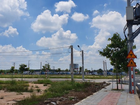 Bán Đất Thổ Cư Sổ Hồng Sẵn Bàu Bàng Bình Dương diện tích sử dụng 100m2, xây dựng tự do