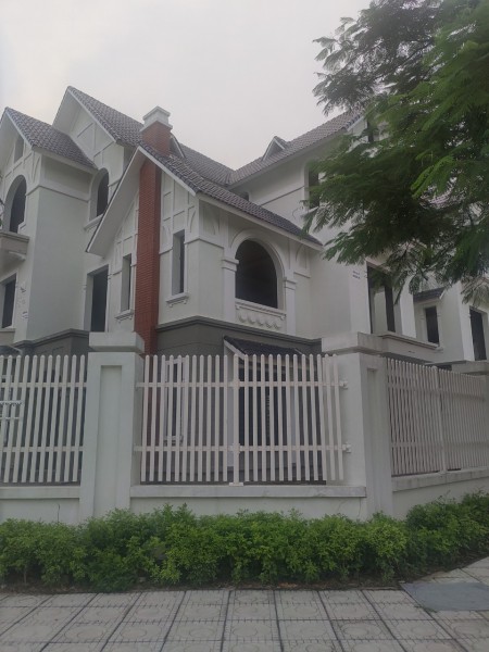 Bán nhà Geleximco Hà Đông, lô góc, hiếm nhà bán, diện tích sử dụng 175m2, giá rẻ 9.2 tỷ