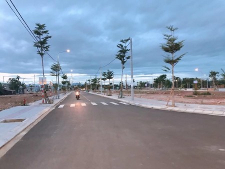Chính chủ kẹt tiền trả nợ mùa dịch nhượng gấp lô 100m2 gần khu công nghiệp Việt Hương 2