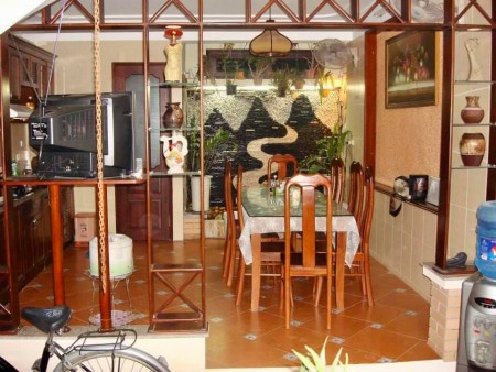 Bán nhà đẹp phố Tôn Thất Tùng, đt 53m2, mặt ngõ ba gác tránh, xây ccmn doanh thu siêu tốt