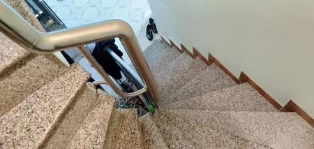 Bán nhà hiếm cố 102 nhà ngõ Khâm Thiên, dt rộng 58m2, giá siêu rẻ nhỉnh 3 tỷ, sổ sẵn