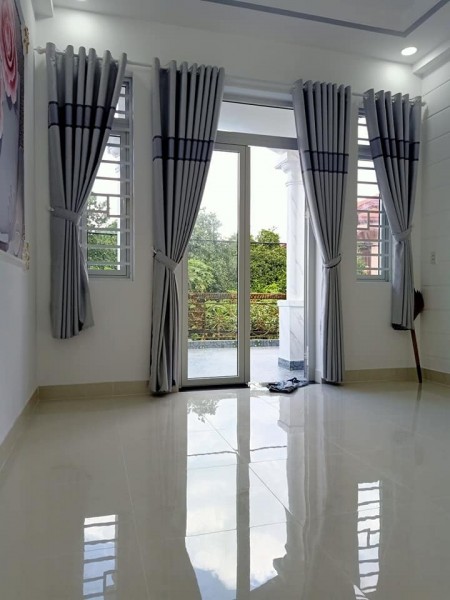 Bán GẤP nhà trung tâm Tân Thới Hiệp kế đồn CA Quận 12, Hàng xóm toàn người trí thức