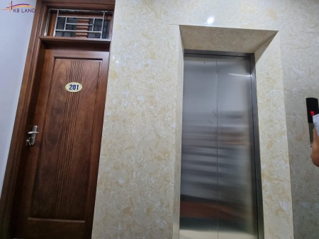 Bán CHDV Chùa Bộc, rộng 101m2 9 tầng, lô góc, ôtô, 23 phòng, diện tích 180tr/tháng, 26 tỷ 6