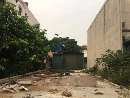 Bán đất diện tích sử dụng 260m2, giá 49 tỷ, liên hệ xem đất 0981588619, pháp lí đủ