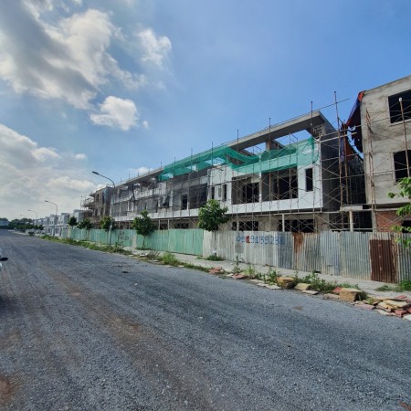 Dự án thuộc thị trấn Trảng Bom. Mặt tiền Quốc Lộ 1A và Đường Xã Đồi 61, giá bán 1.6 tỷ