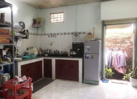 Bán nhà nát Quận 10, diện tích sử dụng 70m2, nhỉnh 100 triệu/m2 liên hệ 0799149230