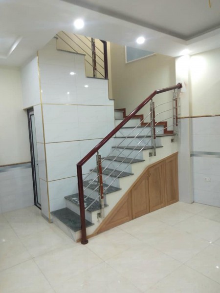 Bán nhà đường 422B Vân Canh xây 5 tầng giá 2ty350 (có ảnh), liên hệ chính chủ 0945356832