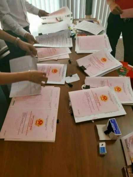 Đi đến slide 2