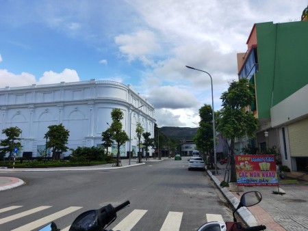 Đi đến slide 3