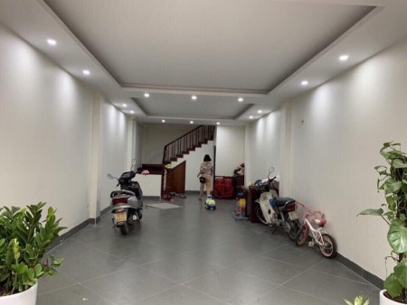 Bán nhà chiết khẩu thẳng 700 khi mua nhanh nguyên căn ở Vu Hữu, Quận Thanh Xuân