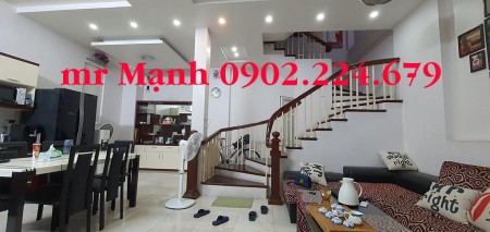 Bán nhà mặt ngõ Nguyễn Ngọc Vũ Thanh Xuân 47Mx4T giá 6.8 tỷ LH 0902224679