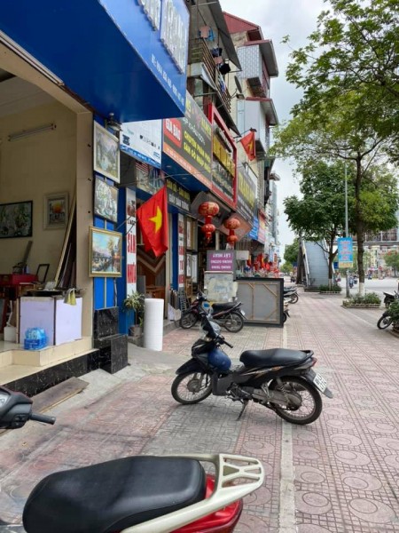 Đi đến slide 4