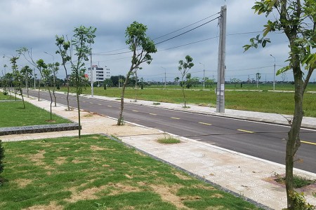 Chính chủ bán 1.5 tỷ/nền Tiền Hải Thái Bình, đã có sổ vĩnh viễn, đối diện khu công nghiệp Village