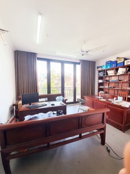 Bán nhà Đình Thôn, 49m2, chủ nhà công chức con cái thành đạt, 3.x tỷ.