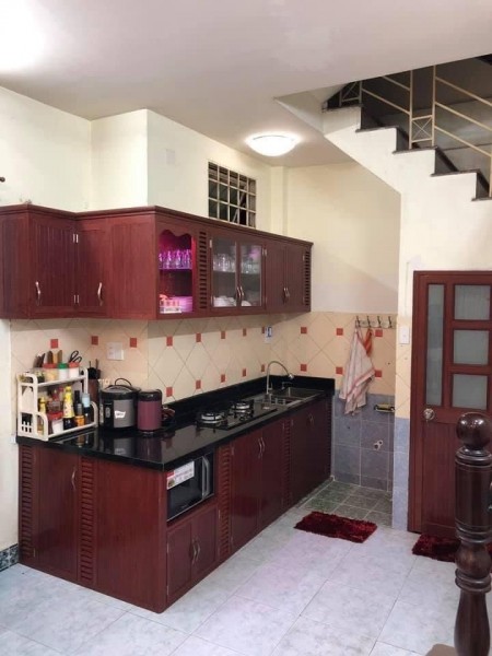 Nhà mới kiên cố, ô tô đỗ cửa Lạc Long Quân, phường 8, Quận Tân Bình, giá bán 4.5 tỷ
