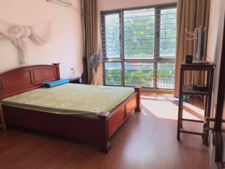 Bán Nhà Đẹp Nội Thất Nhập Ngoại Phố Minh Khai Dt 39m x 5T Giá 2.8 Tỷ