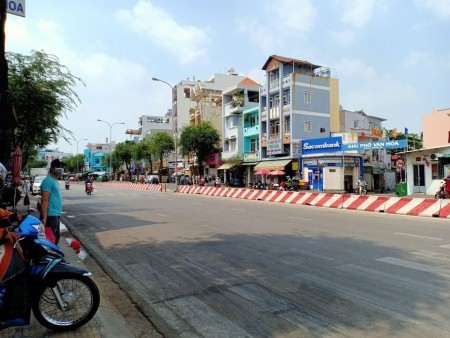 Đi đến slide 3