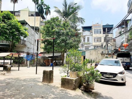 Bán nhà Trương Định, gần ô tô trung tâm tiện ích bạt ngàn dt 37m2, giá nhỉnh 2 tỷ