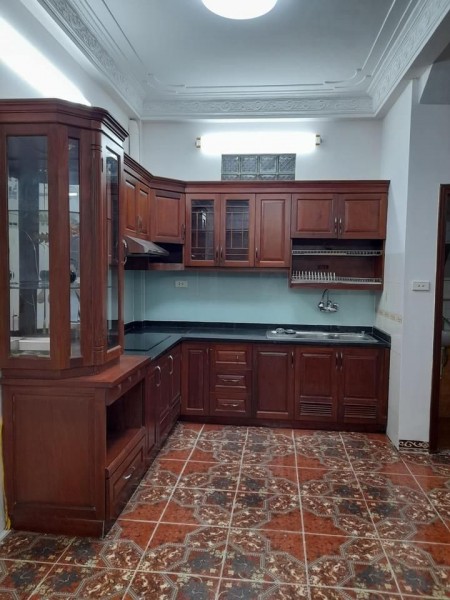 Bán nhà phố Thái Hà, Đống Đa, 48m2, 4 tầng, lô góc, tặng nội thất. Liên hệ: 0368781929
