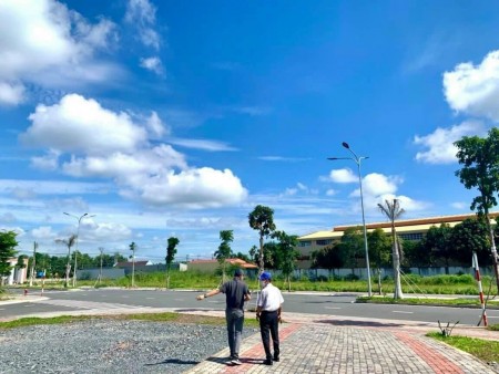 Bán đất nền dự án diện tích 70m2 măt tiền đường Tỉnh lộ 830 Bến Lúc, Long An, sổ đỏ riêng