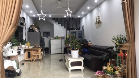Chính chủ bán nhà tại ngõ 318/70 Ngọc Trì, thạch Bàn, Long Biên DT35.5m2x4 tầng Giá 2.75 tỷ
