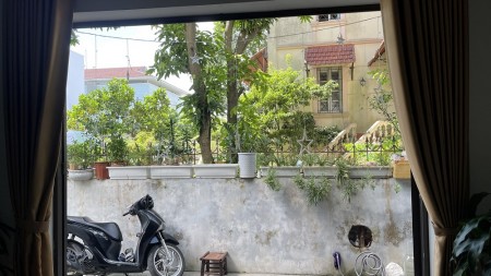 Đi đến slide 4