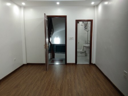 Bán nhà Xuân Đỉnh, Bắc Từ Liêm, nở hậu, 5 tầng mới, ôtô đỗ cửa, giá bán nhanh 3.5 tỷ