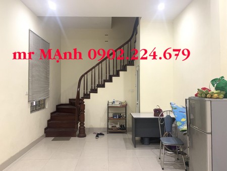Bán Nhà đẹp lô góc ở ngay Quan Nhân dt 38m2, 5 tầng mt 4m giá 3.9 tỷ LH 0902224679