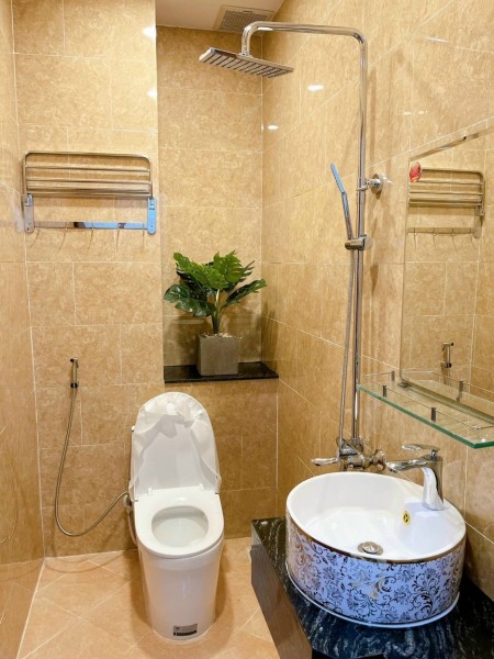Bán nhà mới xây vị trí trung tâm Thủ Dầu Một liên hệ 0378431760 gặp Như Huỳnh, giá 2.85 tỷ