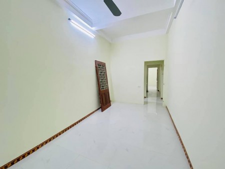Bán nhà trung tâm phố Cổ Lê Lợi, Hà ĐÔng, tiện ích quanh nhà, giá bán 4 tỷ, thương lượng