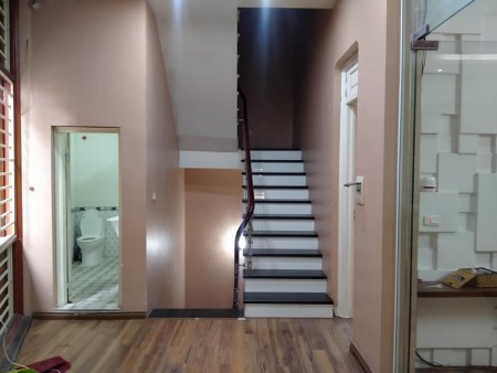 Lê Trọng Tấn Hàng Xóm FLC Hà Đông ô tô 7 chỗ vào nhà dt 99.5m giá bán chỉ 6.8 tỷ