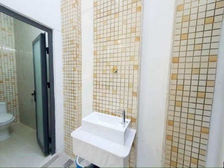 Bán Nhà hẻm 272 Nguyễn Tiểu La, phường 14, Quận 10, 3 tầng đúc, diện tích 5m x 10m, giá 8.5 tỷ
