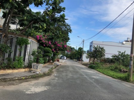 Chuyên mua bán đất nền dự án Kiến Á đường Liên Phường, dt 90m2 đến 600m2, sổ đỏ vị trí đẹp