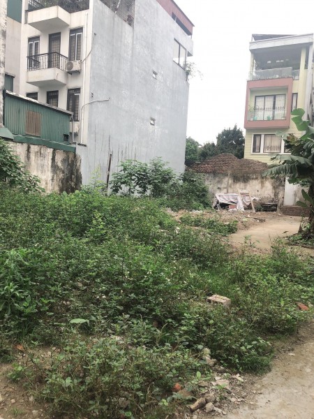 Bán đất Ngọc Thuỵ Long. Biên, ô tô đỗ cửa, mặt tiền khủng, dt 115m2, mt 11m, giá bán 4,1 tỷ